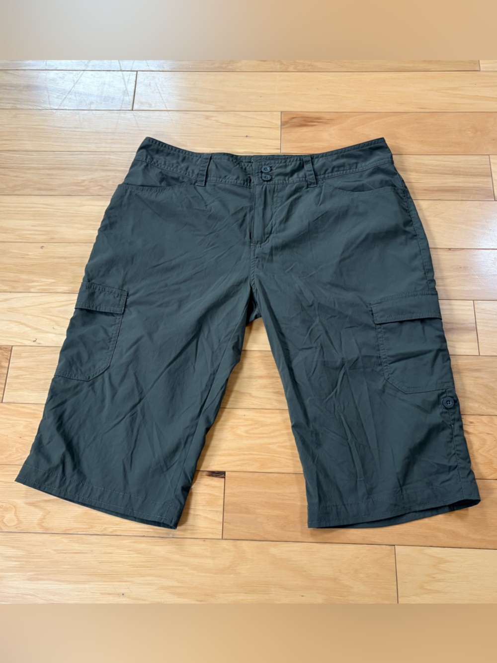 Patagonia Solimar Convertible Shorts Womens Sz 8 Green DWR Nylon Roll Tab UPF